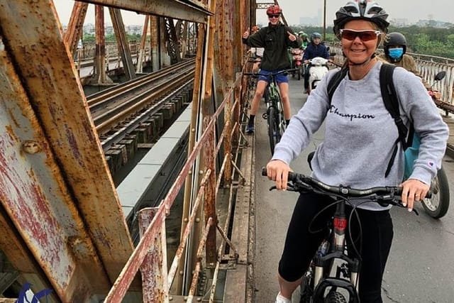Bike Ride Hanoi 1 Day But Thap Bat Trang